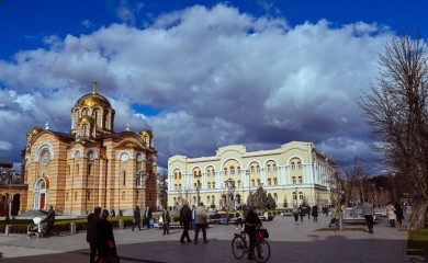 Jutro pretežno vedro i svježe, tokom dana sunčano i toplo