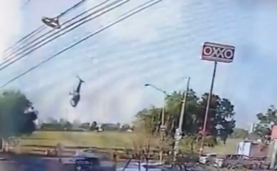 U padu helikoptera poginuo šef bezbjednosne službe