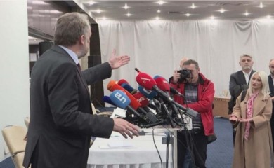 Izetbegović prijetio novinarki: Prije će uhapsiti vas, nego Sebiju VIDEO