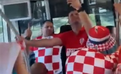 Navijači Hrvatske u Nizozemskoj pjevali “Bosnom behar probeharao”