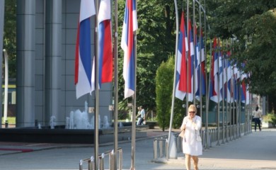 Rukovodstvo Republike pod sankcijama, dok predstavništva Srpske u svijetu troše ogromne pare