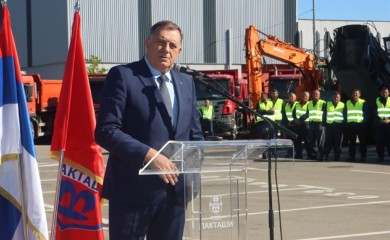 DODIK: "Naša namjera je da u što skorijem vremenu spojimo auto-put od Banjaluke do Beograda"