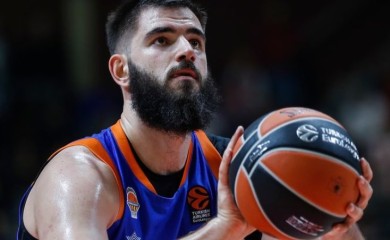 Sjajni Micić i Klajburn: Valensija iznenadila Efes, Žalgiris bolji od Virtusa