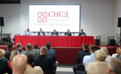 Kome će Dodik dati zeleno svjetlo za ulazak u banjalučku Skupštinu?