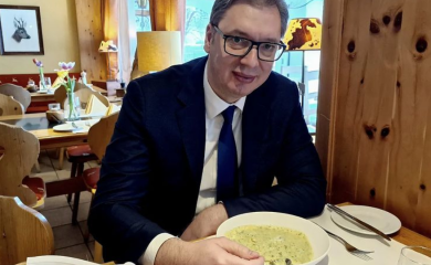 Vučić se oglasio na Instagramu: Supa dobro dođe
