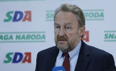 IZETBEGOVIĆ: “Osmorka” više ne postoji, Vlada FBiH nije moguća bez SDA