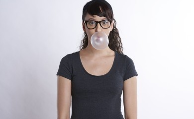 Evo šta se desi ako progutate žvaku