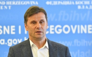 Fadilu Novaliću oduzet poslanički mandat