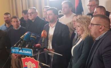 Reakcije nakon referenduma: Petrović se zahvalio građanima, SNSD mu čestitao