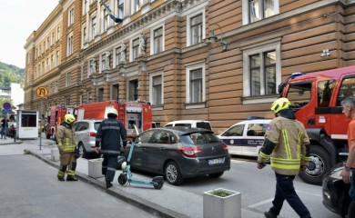 Ugašen požar na zatvoru u Sarajevu, zatvorenici nisu bili na zapaljenom spratu