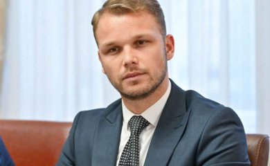 U toku uređenje azila, Stanivuković: "Hvala predsjedniku na brizi i pomoći, ali možemo sami"