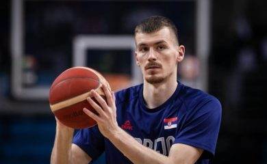 Simanić: “Hvala, Srbijo, ja vama bubreg, a vi meni poniženje i tugu”