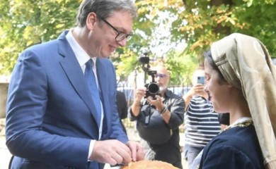 Vučić poslao poruku iz Mađarske: Biti Srbin veliki ponos i nada za budućnost