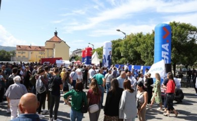 Niski udarci političkih rivala zasjenili lokalne teme
