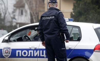 Našli mu dvije ručne bombe u autu, tvrdi da nisu njegove