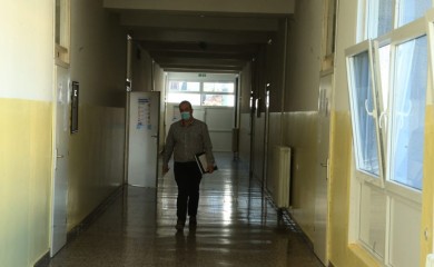 Uhapšeno 15 nastavnika i direktor srednje škole u Kruševcu