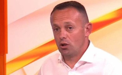 “Kralj paprike” o djevojkama: Sliku sa njive nijedna ne lajkuje, a na skupi auto javi se njih 300