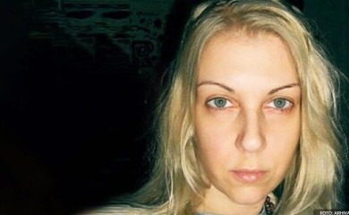 Poznat i uzrok: Preminula unuka poznatog srpskog glumca koja je ubila majku i baku
