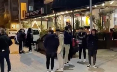 Ljuljaju se lusteri, tresu se auta: Užasni prizori novog snažnog potresa u Turskoj i Siriji (VIDEO)