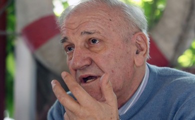 Batu Živojinovića premještaju iz Aleje zaslužnih građana
