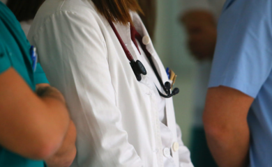 „Koliko para, toliko muzike“ Pogledajte šta nemedicinski radnici misle o najavljenom povećanju plata sestrama i doktorima