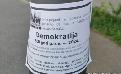 “Preminula, kao da nikad nije postojala..” : Neobična smrtovnica u Banjaluci