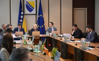 Savjet ministara zasjeda u utorak: Raspravljaće se i o povećanju plata zaposlenima u institucijama BiH
