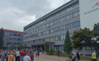 Radnici “Arselor Mital” stupili u generalni štrajk