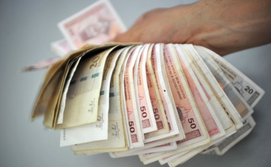 Vukan sa nula maraka 4 poslanika, SNSD potrošio rekordnih 1.5 miliona u protekloj kampanji