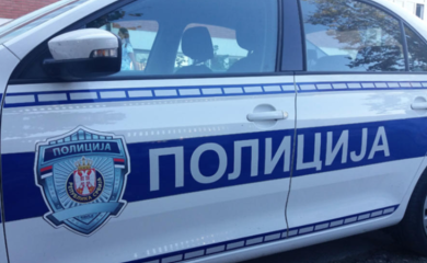 Maloljetnik tukao ženu čekićem, ubadao je pa je ubio: Otac ga prijavio