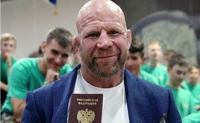 MMA borac se odriče američkog državljanstva: Volim Rusiju