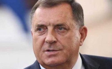 DODIK: Šmitova odluka nam ništa ne znači