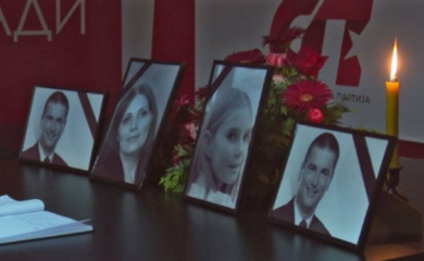 Prijatelji, saradnici i građani se opraštaju od stradalih članova porodice Todorović