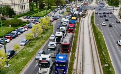 Više od 500 vozača kamiona prodefilovalo Sarajevom, poručili: “Dosta je bilo”
