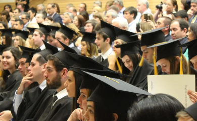 Deset fakultetskih diploma koje će vještačka inteligencija učiniti nepotrebnim