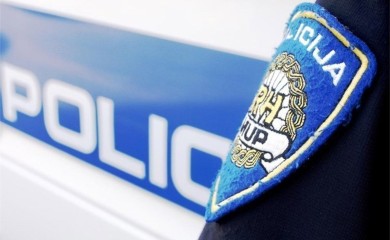 Radnik obezbeđenja preminuo posle tuče u klubu