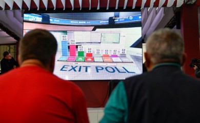 Ankete: Micotakisova partija vodi, ali teško da će moći sama da formira vladu