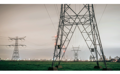 Britanija je saopštila da će ograničiti cijene električne energije i gasa za preduzeća