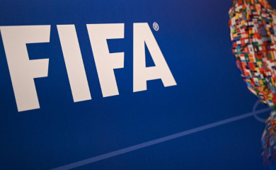 FIFA prijeti žutim kartonom za traku duginih boja na terenu