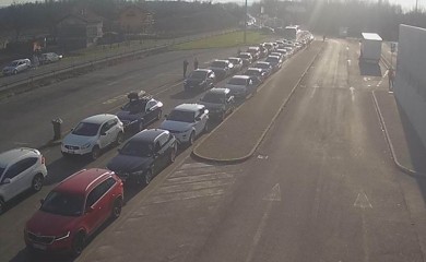 Pojačan intenzitet saobraćaja na više prelaza