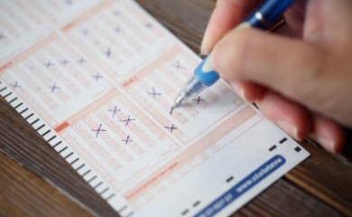 Poslanici usvojili prijedlog da se oporezuju igre na sreću