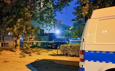 Preminuo muškarac koji je izbo ženu i skočio sa zgrade u Bijeljini