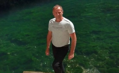 Vukaliću metak prošao blizu srca, nakon operacije stabilan