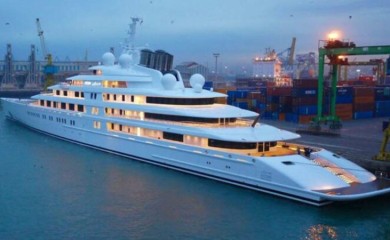 Najskuplja luksuzna jahta na svijetu usidrena u Bremenu