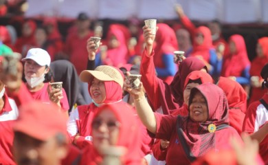 Masovno ispijanje kafe u Indoneziji u cilju obaranja svjetskog rekorda