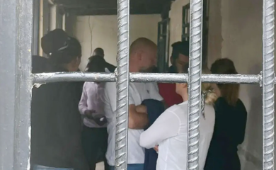 Hrvati u Zambiji pušteni iz pritvora, braniće se sa slobode