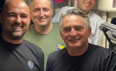 Komšić i Bećirović stigli u Kijev, noćnim vozom se prebacili do Ukrajine