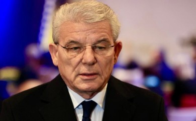 Džaferović na tradicionalnom prijemu kod Bajdena: SAD pruža podršku BiH