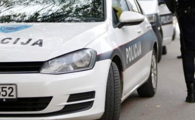 Privedeno više osoba u istrazi ubistva starice