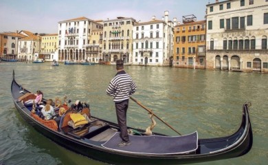 Turisti u Veneciji ukrali gondolu
